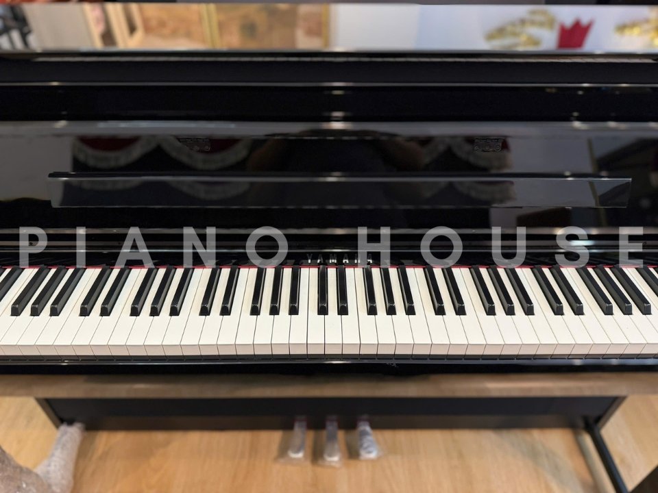 Cận cảnh YAMAHA CLP-785 PE (USED) tại Piano House